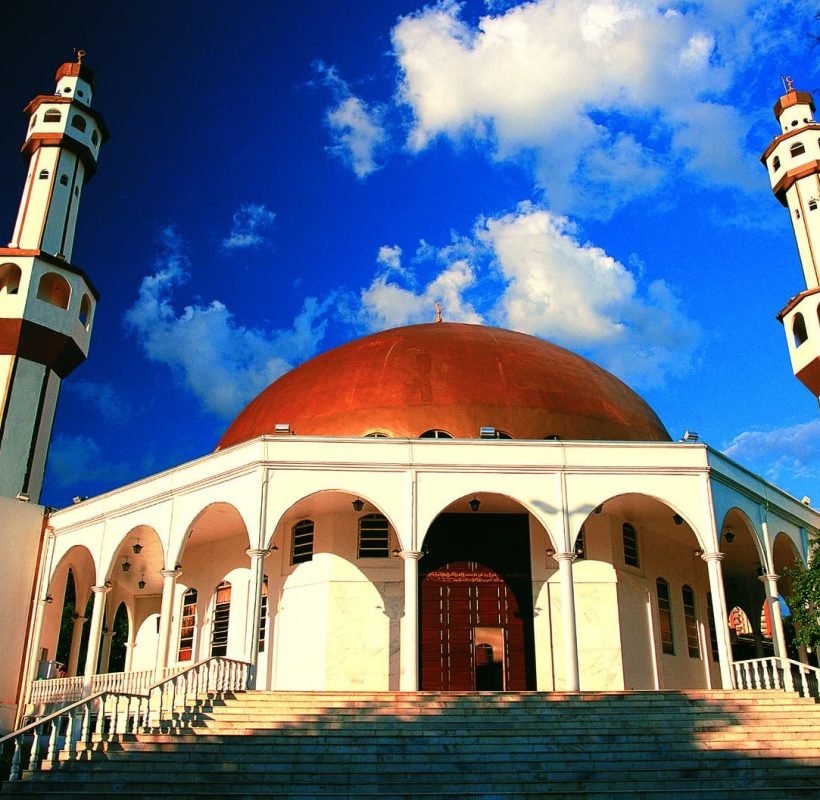 Mesquita-Omar-Ibn-Al-Khattab-1